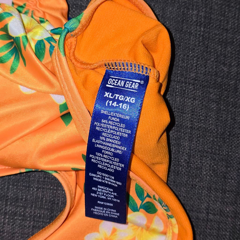 Girls Ocean Gear Floral Swim Top Choice between Size L/G 10-12 Size X/L 14-16